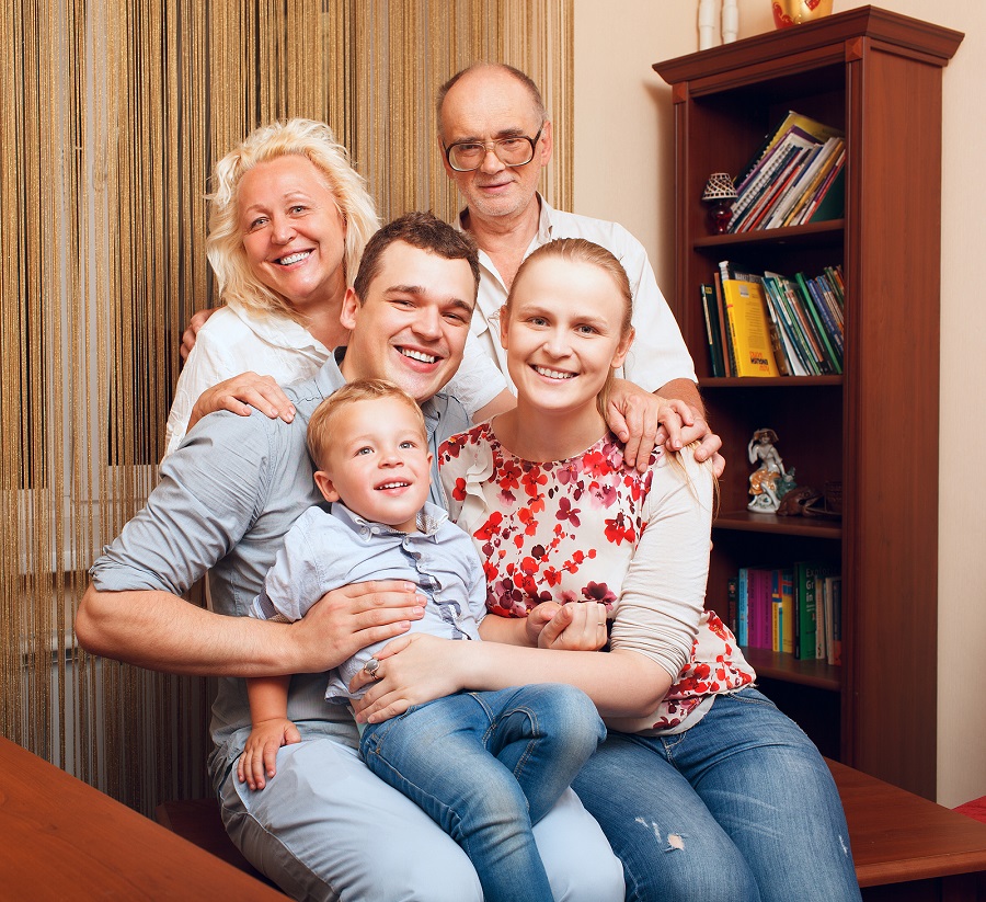 Healthy Teeth for Life: 10 Tips for Families